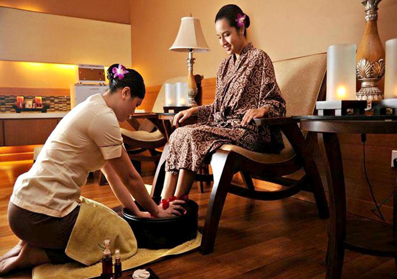 Royale Chulan Kuala Lumpur Hotel Kültér fotó Thai spa