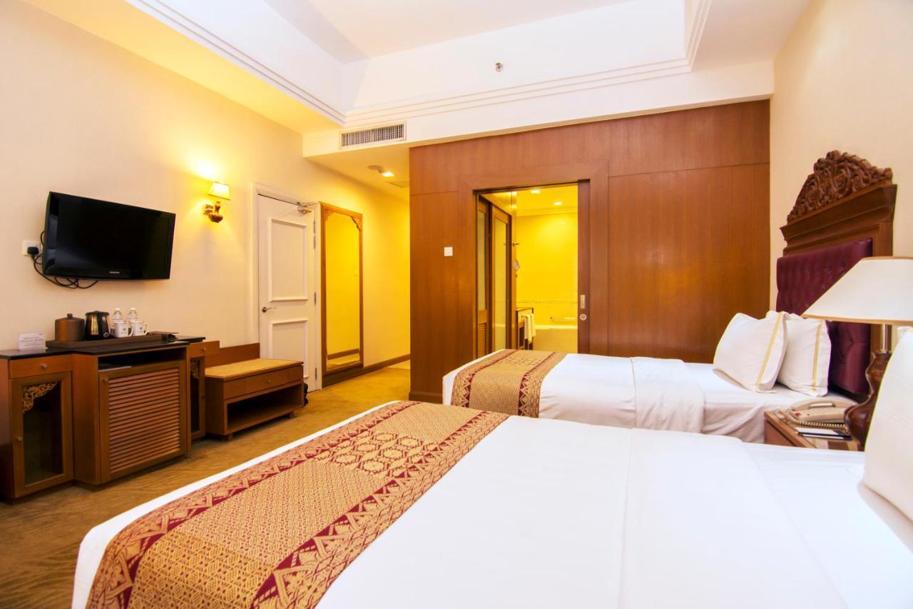 Royale Chulan Kuala Lumpur Hotel Kültér fotó Deluxe Room