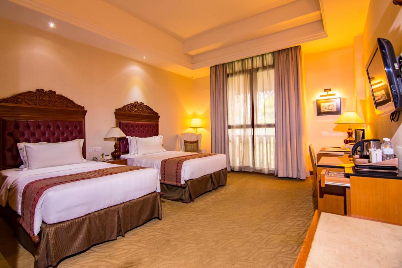 Royale Chulan Kuala Lumpur Hotel Kültér fotó