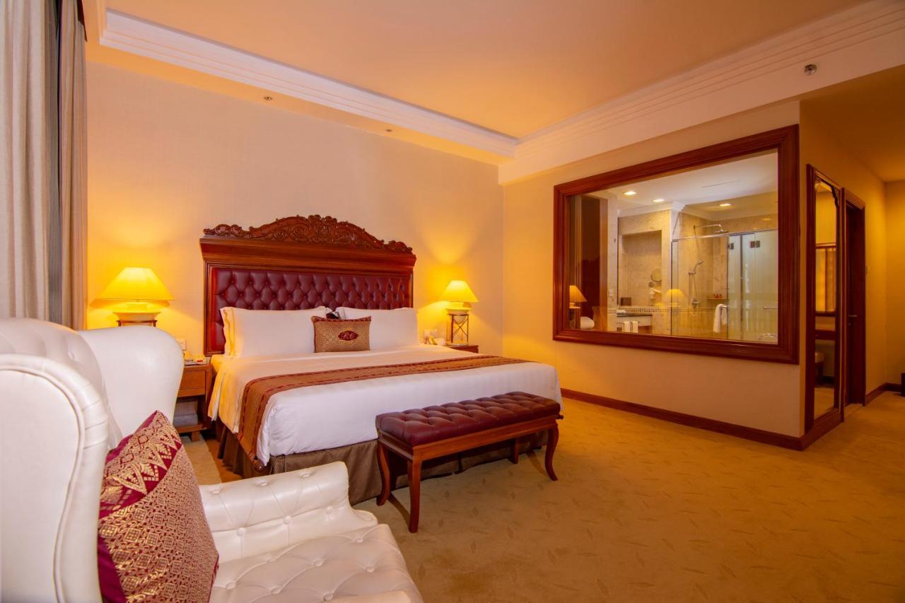 Royale Chulan Kuala Lumpur Hotel Kültér fotó Deluxe Room